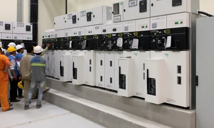 Hệ thống điện trung thế và  máy biến áp